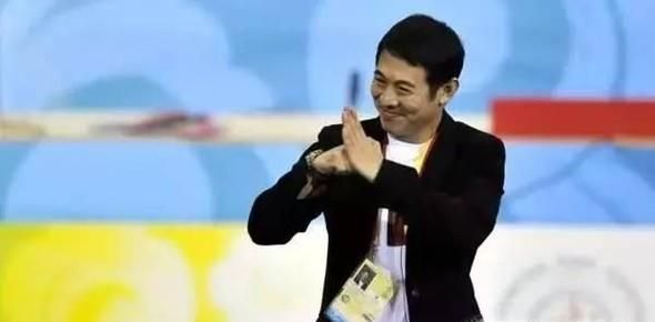 抱拳与拱手的礼仪区分