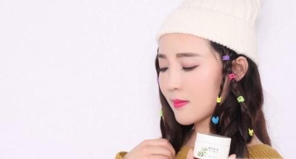 化妆不服帖的原因