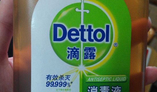 滴露消毒液和酒精能混合用吗