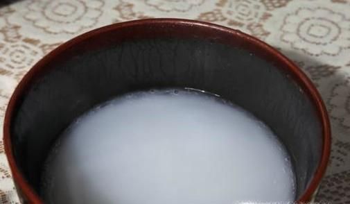 怎样轻松去除手上的墨水渍？