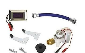 小便池自动感应冲水器怎样安装？