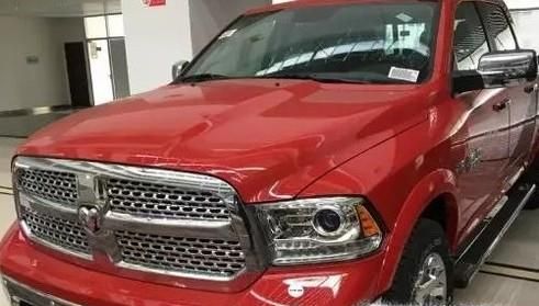 如何通过汽车看人