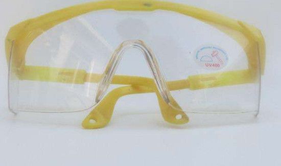 护目镜可以重复使用吗