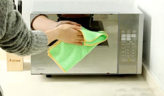 家居消毒用酒精还是滴露