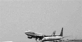 为什么坐飞机不可以带大量液体？