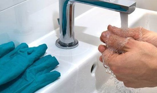 医务人员洗手的方法