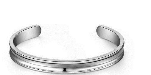 关于银饰佩戴能不能接触水