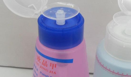 皮肤碰到502胶水怎么洗