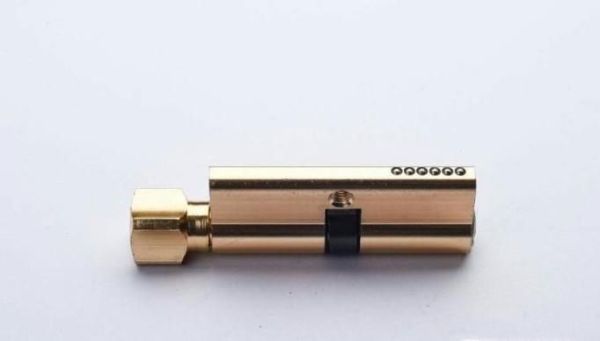 怎样更换室内锁芯、锁体？