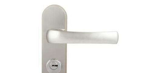 怎样更换室内锁芯、锁体？