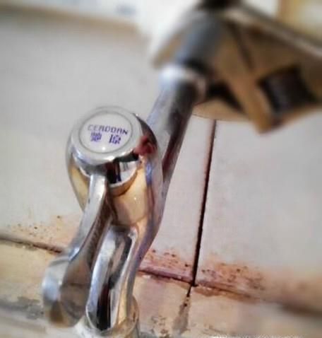 洗菜盆水龙头更换过程