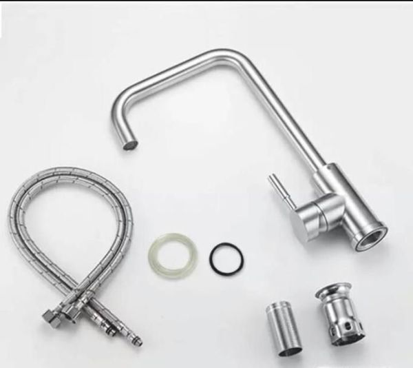 如何更换厨房水槽软管和下水管