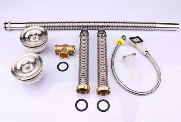 如何更换厨房水槽软管和下水管