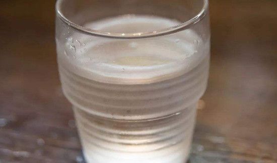 喝隔夜的白开水对身体有害吗