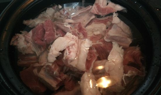 牛肉出水是冷水下锅还是热水下锅