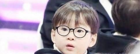 孩子多大开始戴眼镜比较合适?
