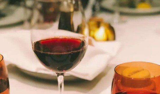 红酒和咖啡能一块喝吗