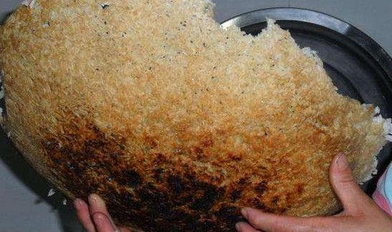 电饭煲煮饭有锅巴怎么回事