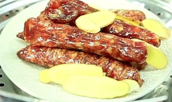 腊肠炒之前蒸还是煮