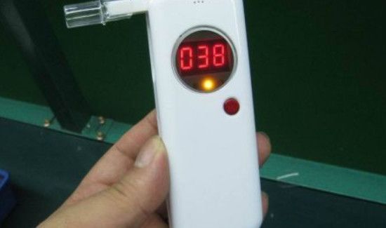 喝白酒多长时间测不出来