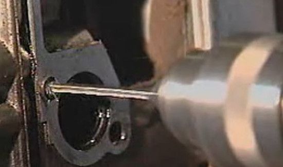 断螺丝怎么取出