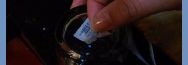 贴在碗上标签怎样去掉