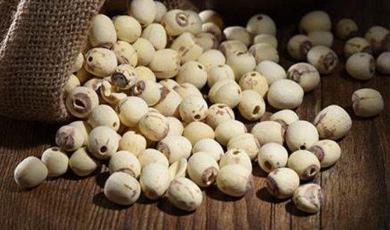 女生吃莲子的功效与作用