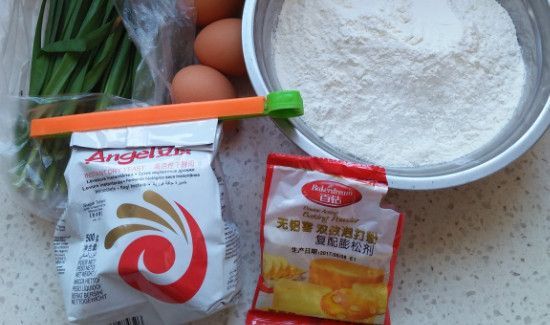 油条膨松剂和泡打粉的区别