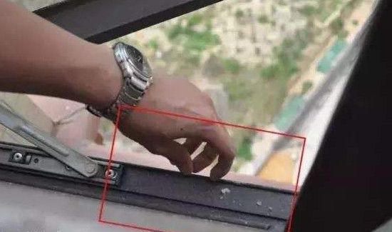 清理窗户槽的小妙招