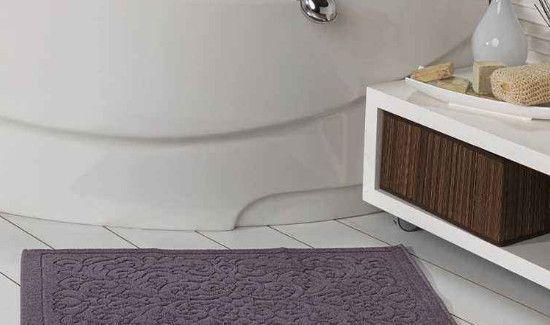地巾在浴室的使用方法