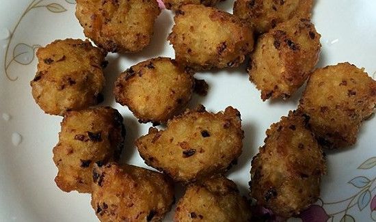 炸丸子变黑啥原因