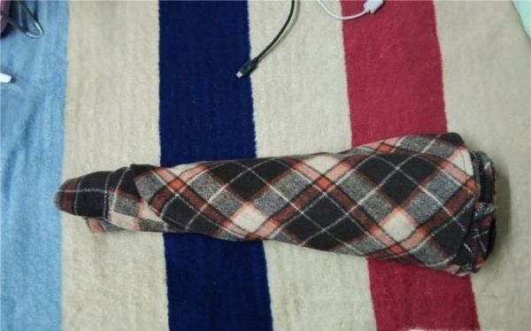 裙子怎么折叠不起皱