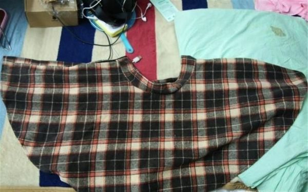 裙子怎么折叠不起皱