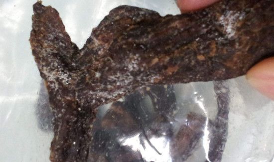 牛肉干发霉了还能吃吗