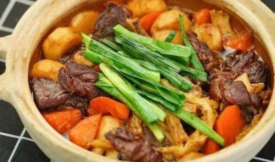 砂锅炖羊肉多长时间