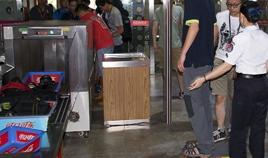 干胶能带上飞机吗