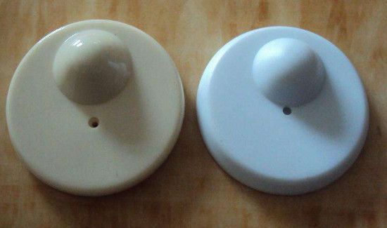 衣服上防盗扣怎么解开