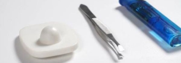 磁铁扣怎么取下来