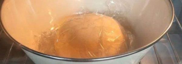 烤箱发面的温度和时间