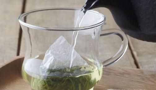 什么杯子不能泡茶喝？泡茶选择什么杯子比较好？