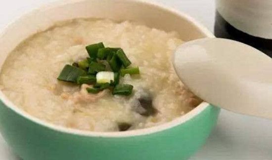 用铸铁锅可以煮稀饭吗