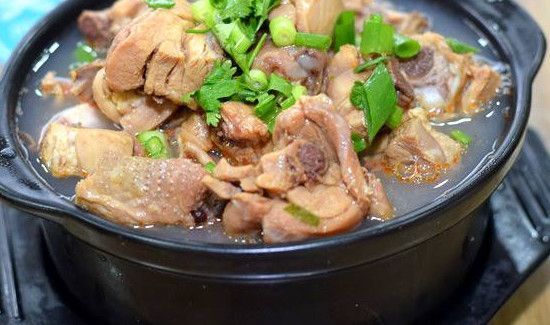 炖汤用什么锅