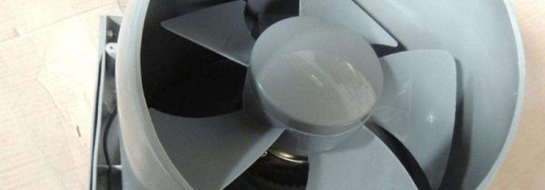 屋里烧煤味太重怎么办