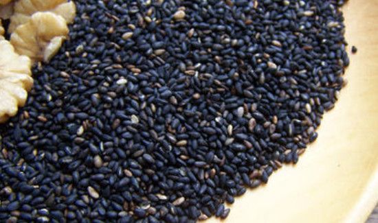 超市买的黑芝麻炒的时候要洗吗