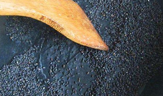 刚洗过的黑芝麻可以直接炒吗