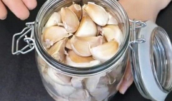 大蒜怎么保存不发芽