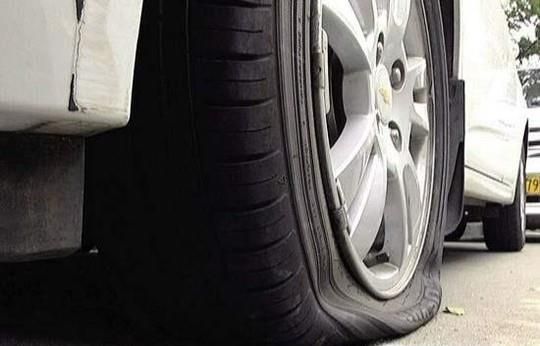 胎压灯亮了怎么办