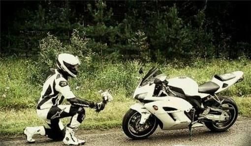 新手学习摩托车