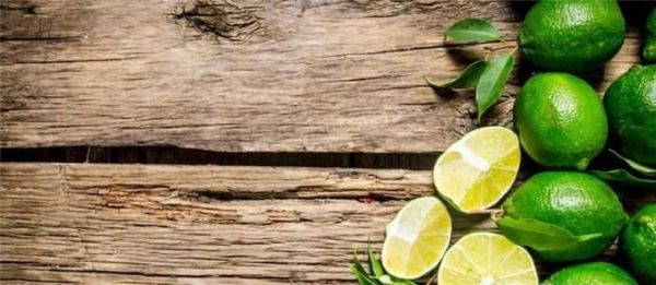 如何去除污渍？