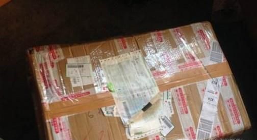 怎么去除羽绒服的褶皱？